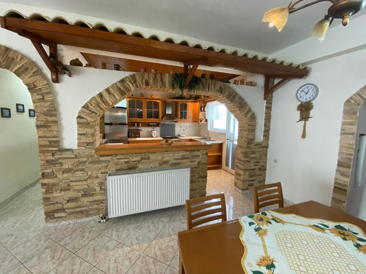 Villa Theo Маратиас Экстерьер фото
